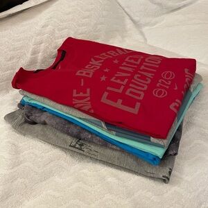 Men’s Clothing Lot of 6 Pieces all Size Small New with Tags Brand Name Items